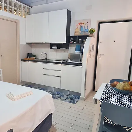 14 Apartment *